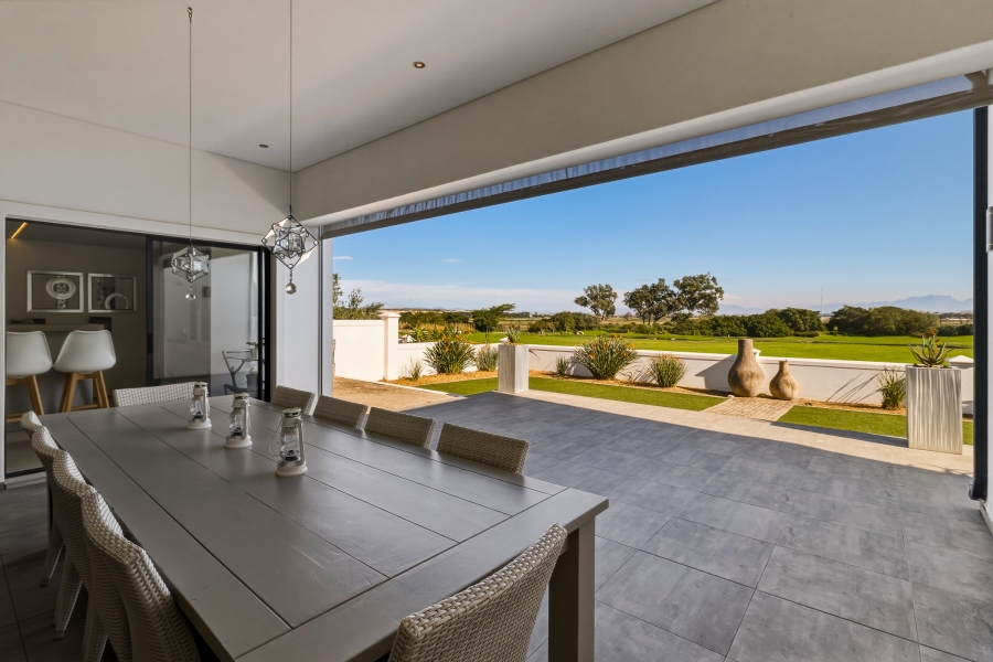 3 Bedroom Property for Sale in Croydon Vineyard Estate Western Cape